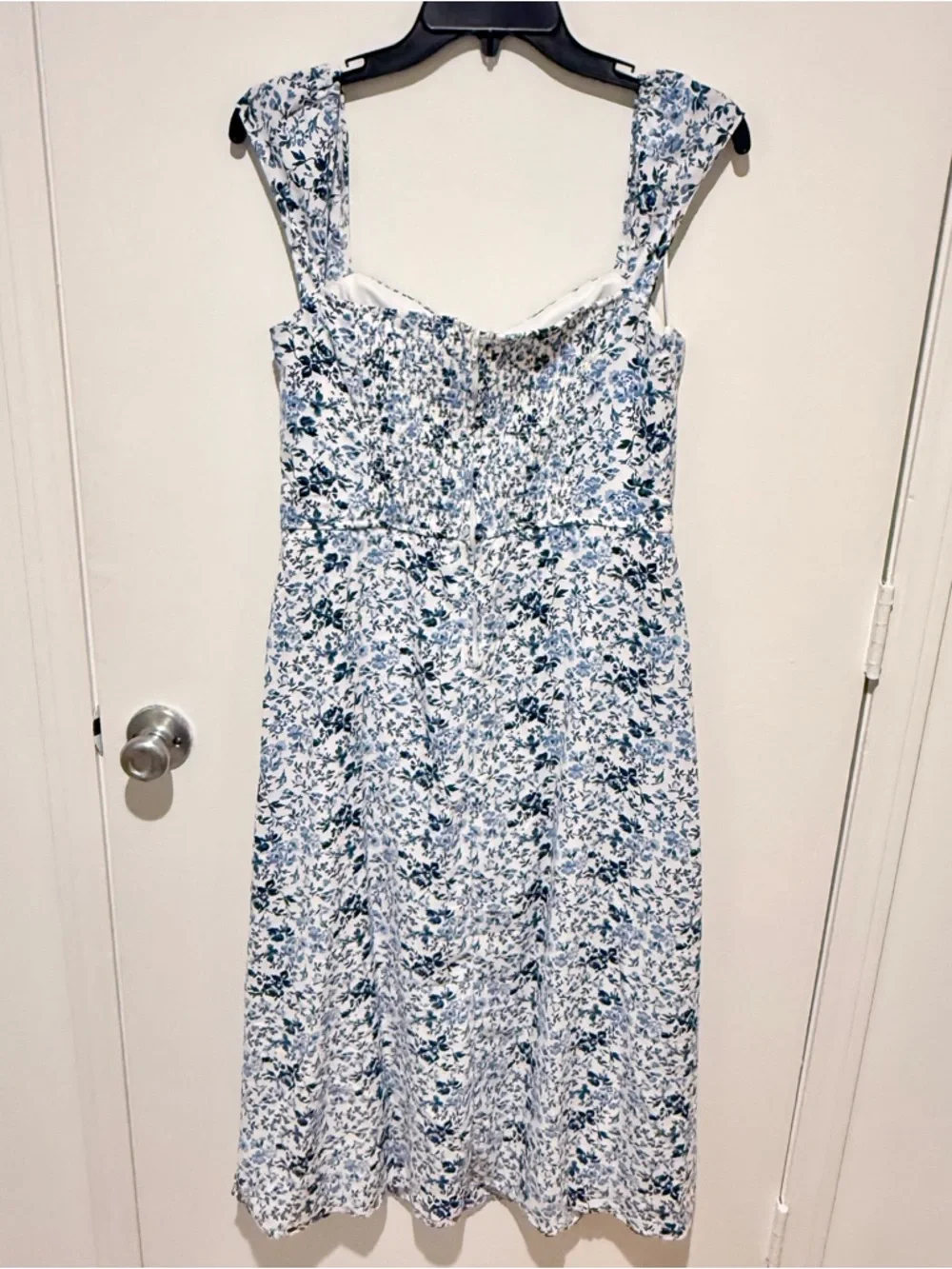 Faye Floral Midi Dress- Francesca’s size M - Picture 7 of 9